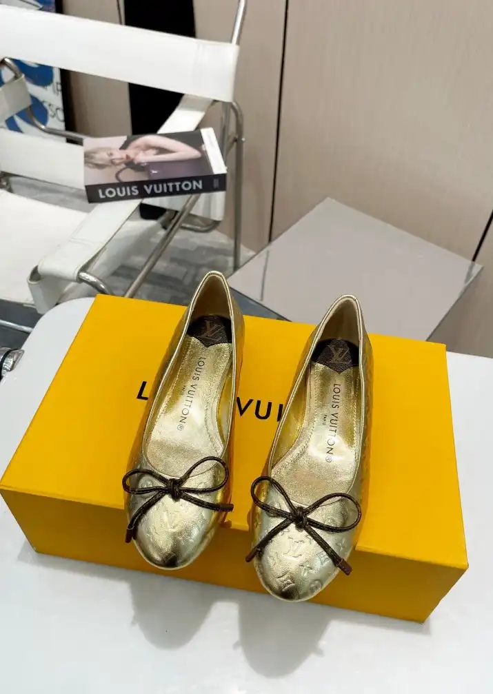 hype LV flat shoes