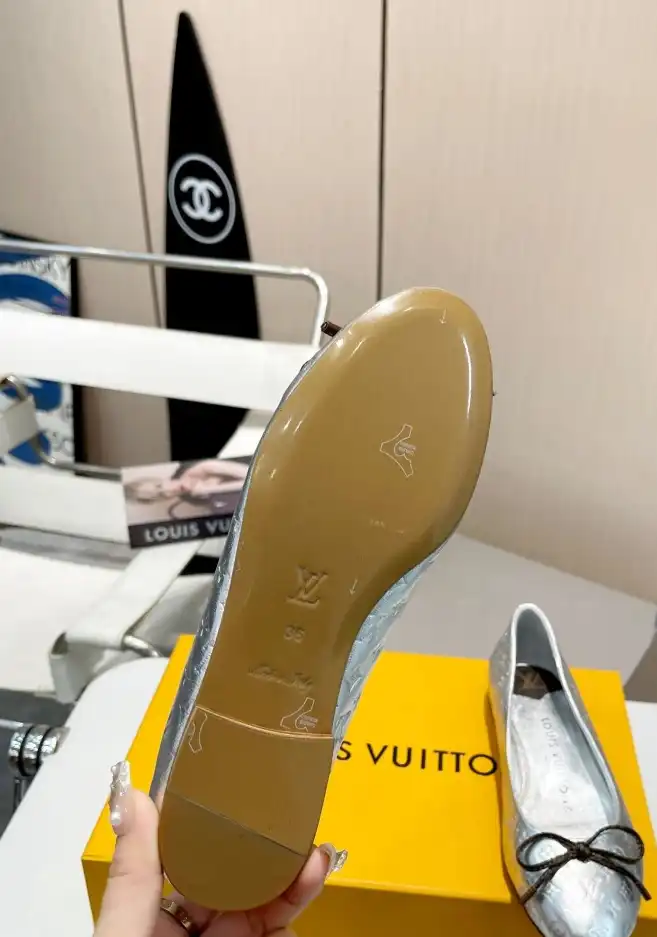 hype LV flat shoes