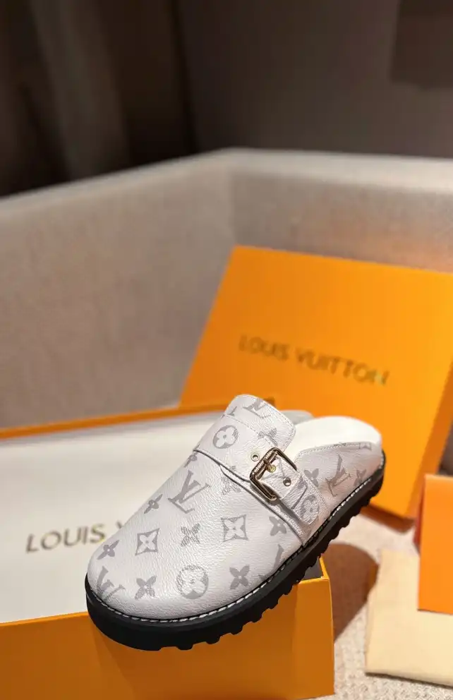 hype LV Slippers