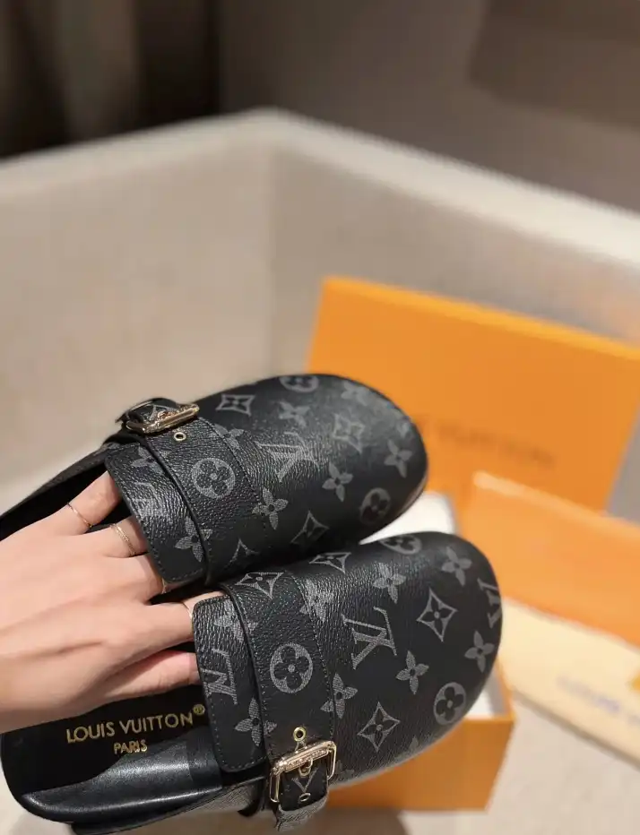 hype LV Slippers