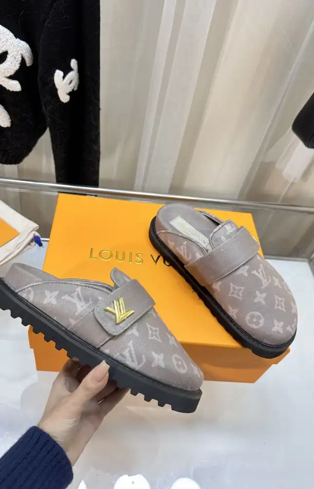 hype LV Slippers