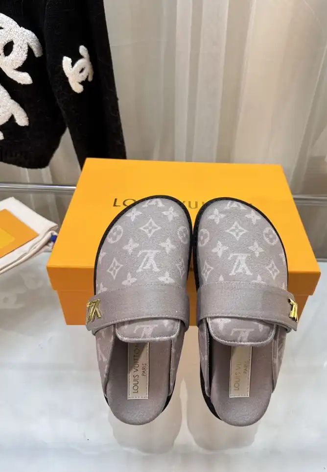 hype LV Slippers