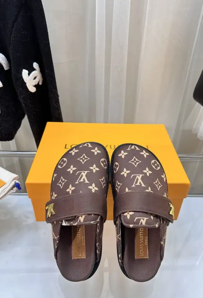 hype LV Slippers