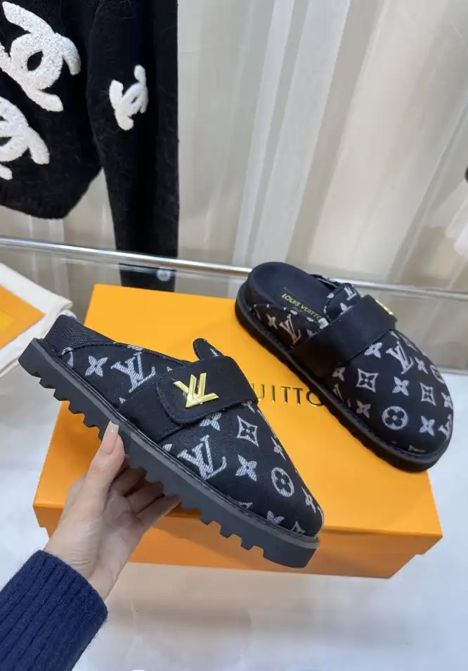 hype LV Slippers