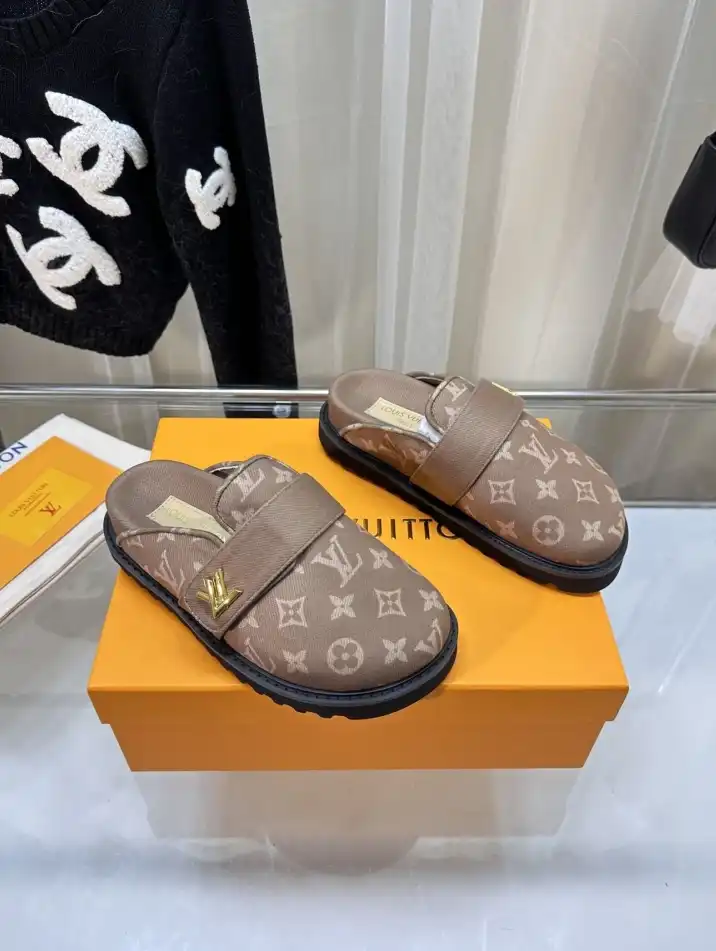 hype LV Slippers