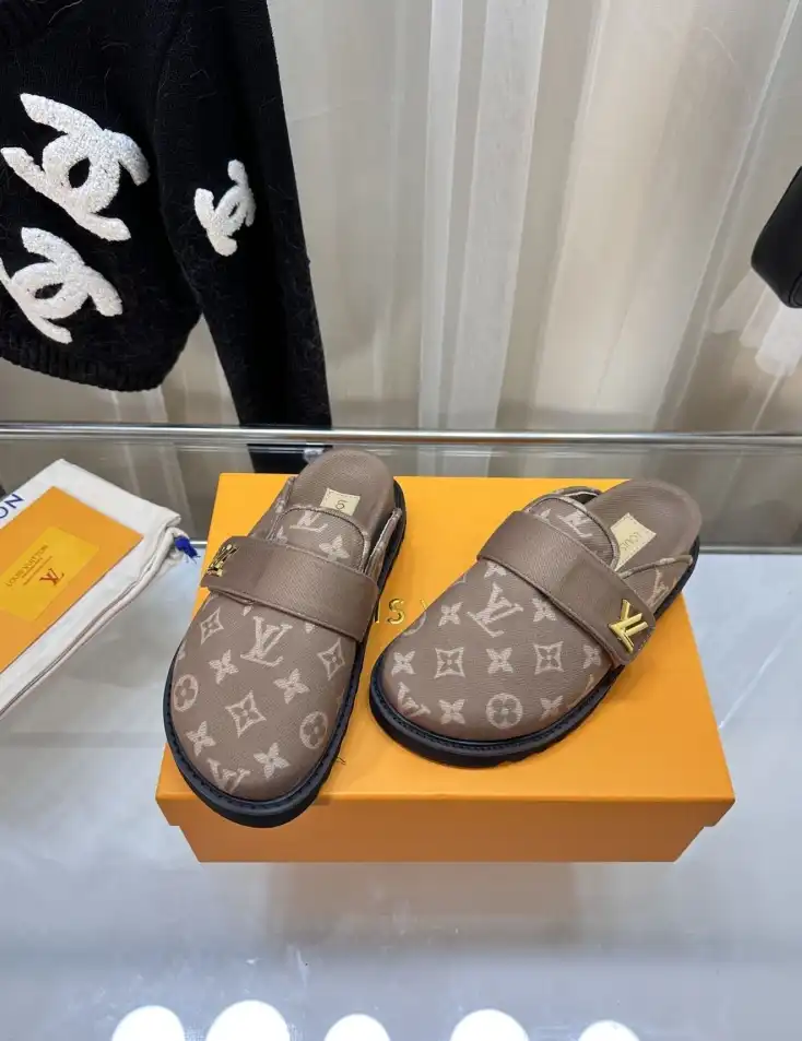 hype LV Slippers