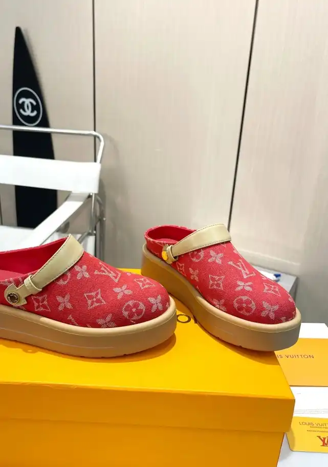 hype LV Slippers