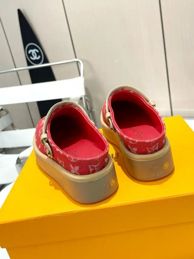 hype LV Slippers