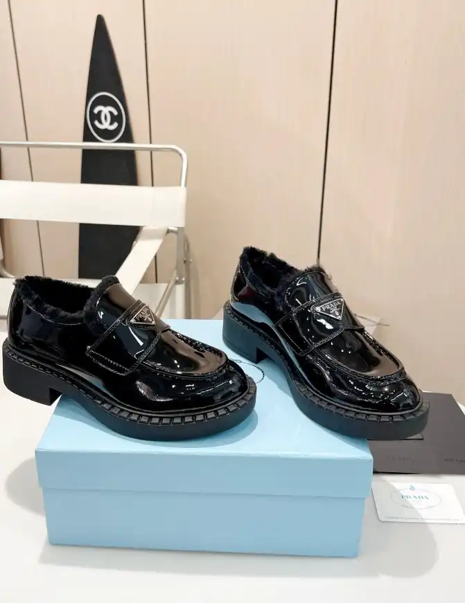 hype Prada Leather Shoes