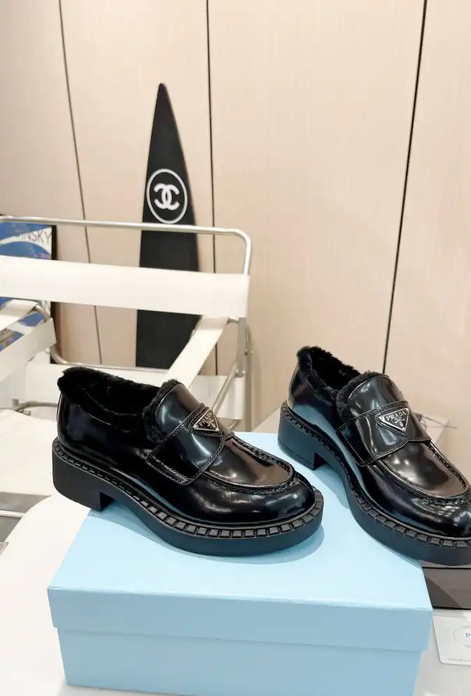 hype Prada Leather Shoes