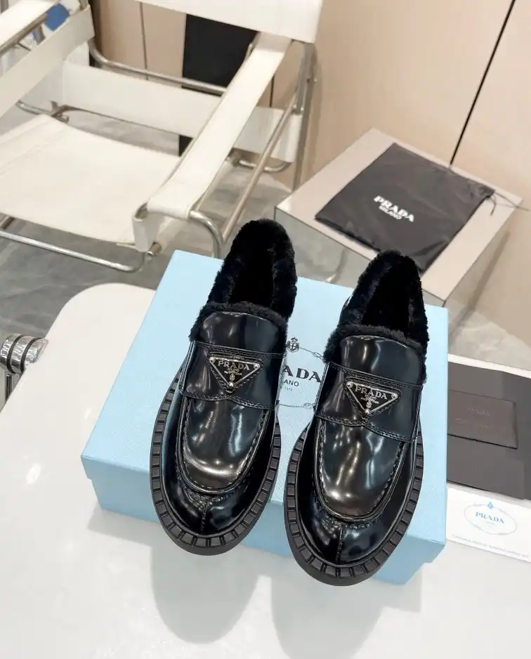 hype Prada Leather Shoes