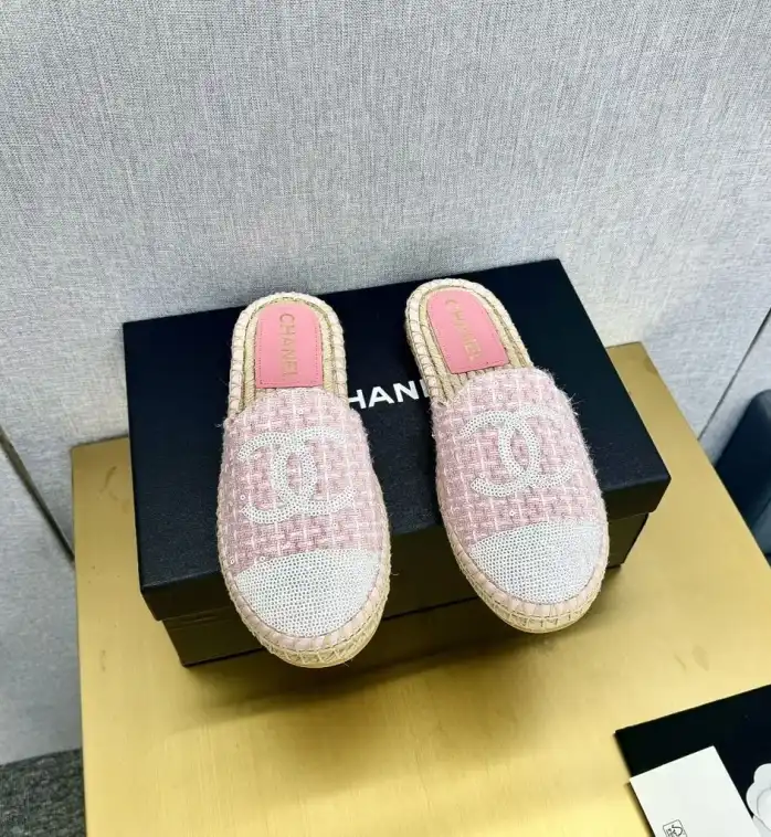 hype Chanel Slippers