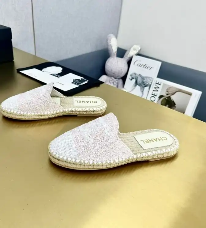 hype Chanel Slippers