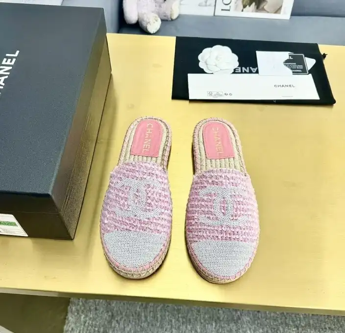 hype Chanel Slippers