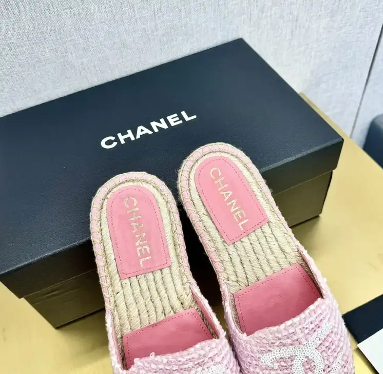 hype Chanel Slippers