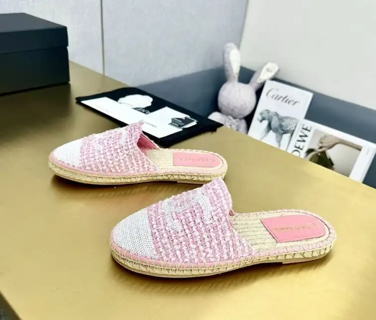 hype Chanel Slippers