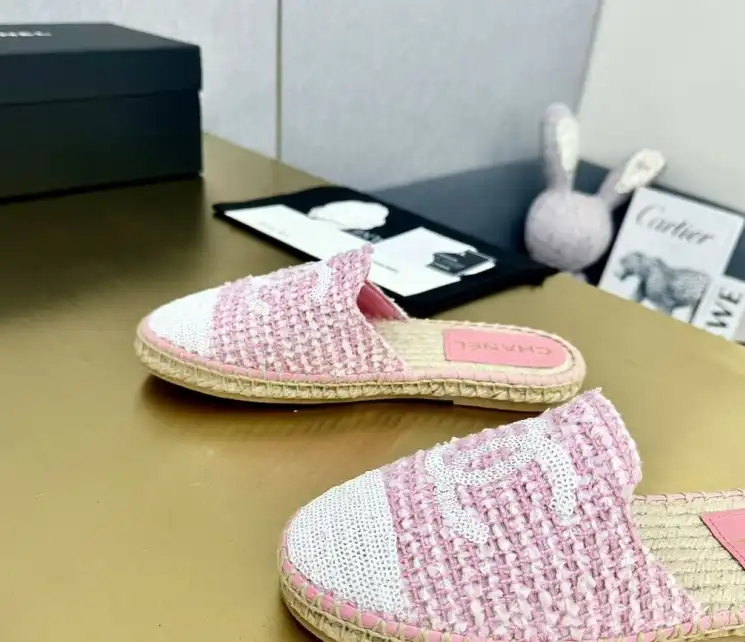 hype Chanel Slippers