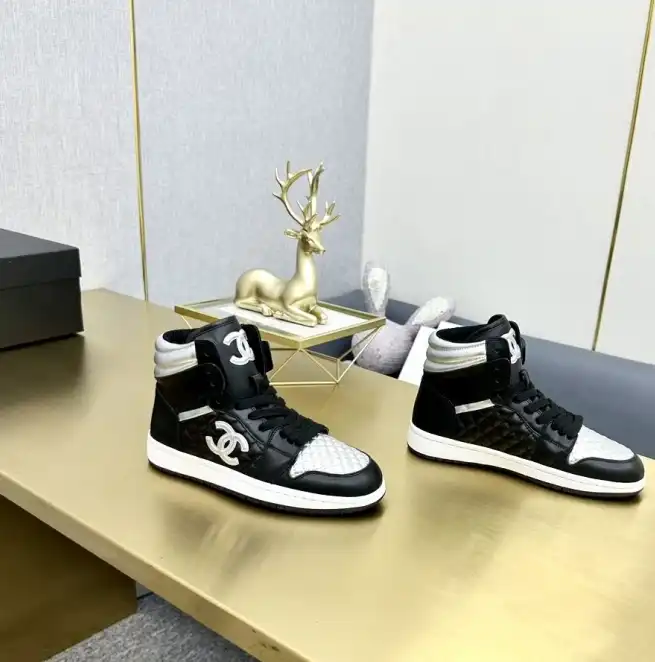 hype Chanel Sneakers