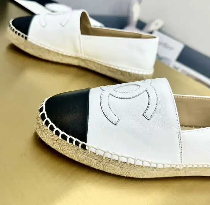 hype Chanel Flat Shoes