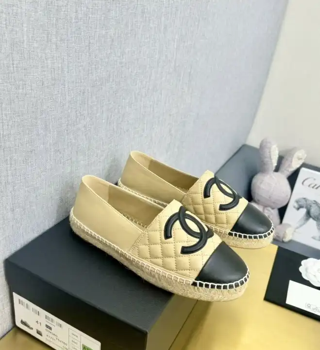 hype Chanel Flat Shoes