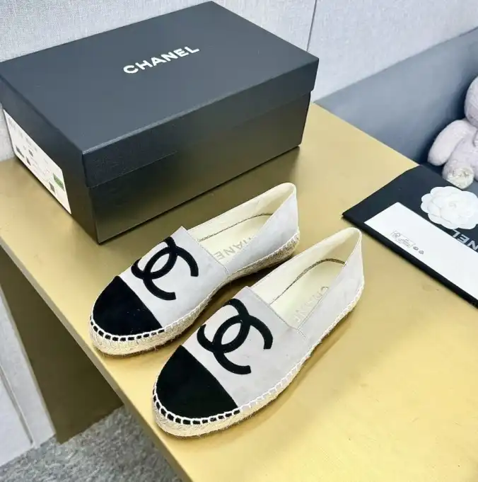 hype Chanel Flat Shoes