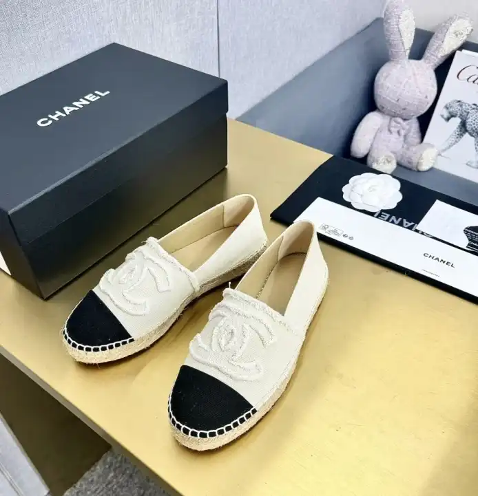 hype Chanel Flat Shoes