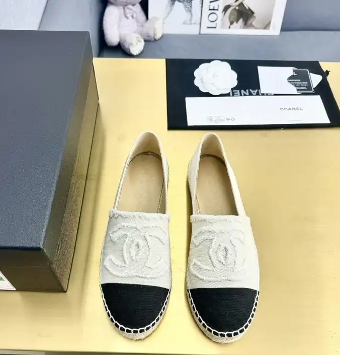 hype Chanel Flat Shoes