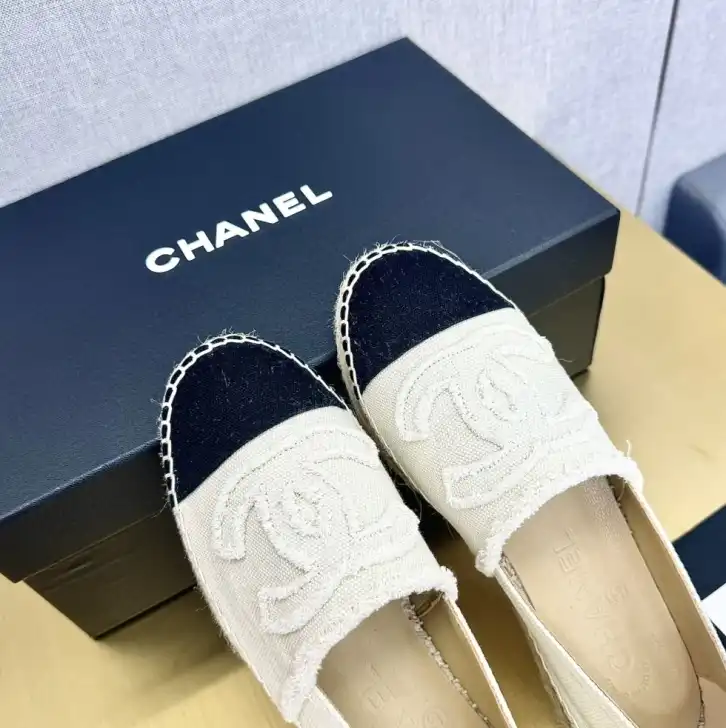 hype Chanel Flat Shoes