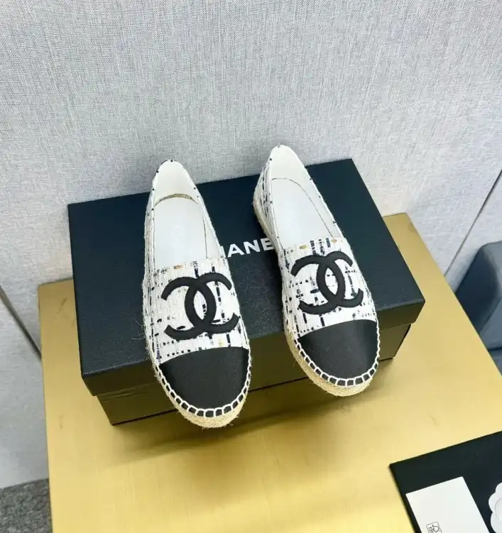 hype Chanel Flat Shoes