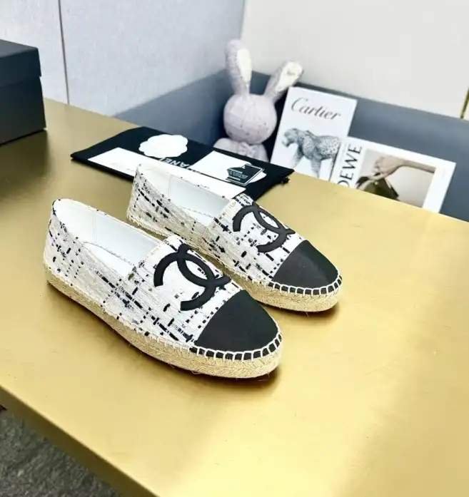 hype Chanel Flat Shoes