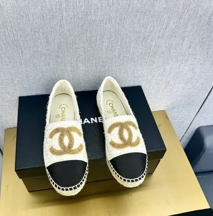 hype Chanel Flat Shoes