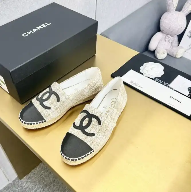 hype Chanel Flat Shoes