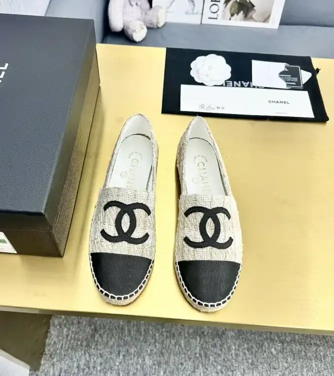 hype Chanel Flat Shoes