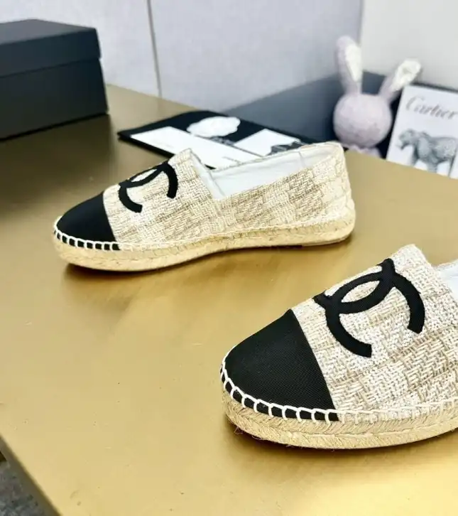 hype Chanel Flat Shoes