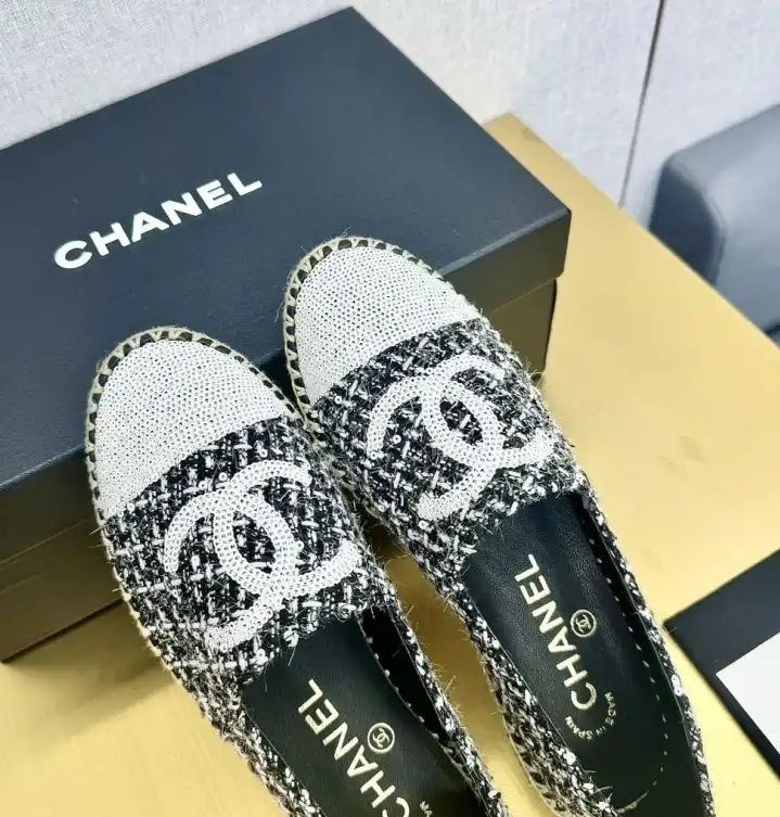 hype Chanel Flat Shoes