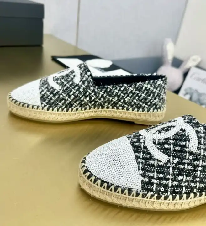 hype Chanel Flat Shoes