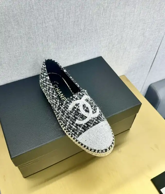 hype Chanel Flat Shoes