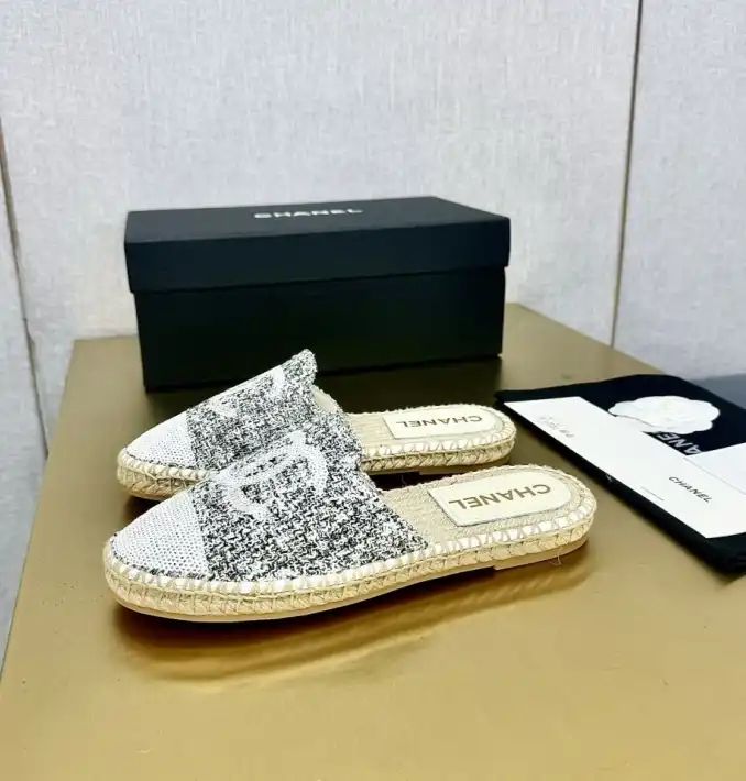 hype Chanel Slippers