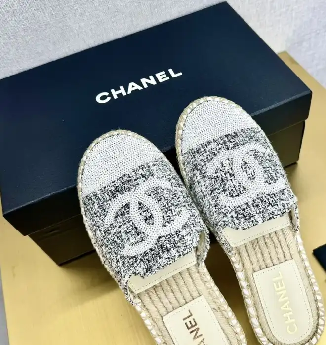 hype Chanel Slippers