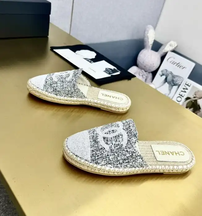 hype Chanel Slippers