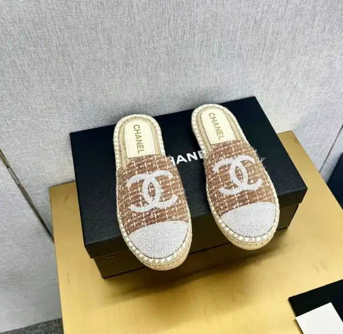 hype Chanel Slippers