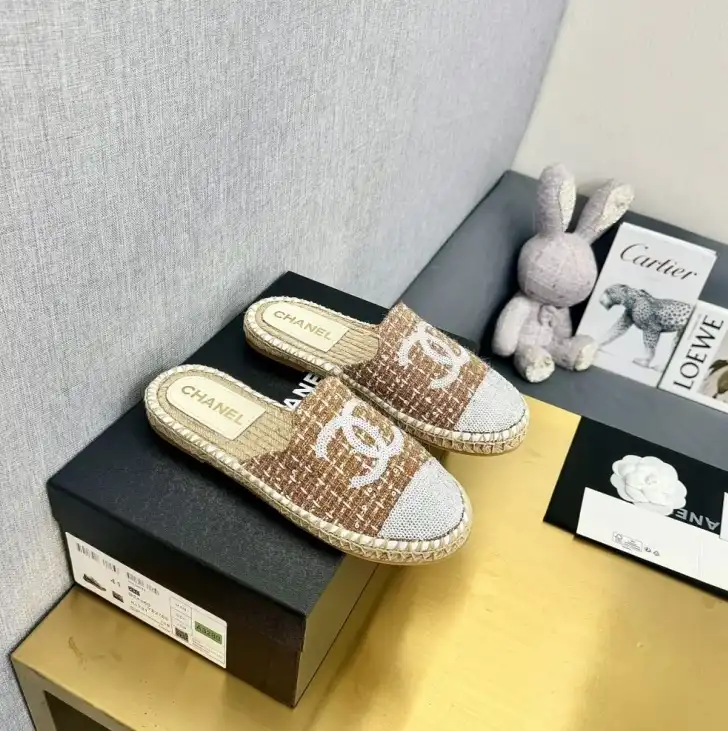 hype Chanel Slippers