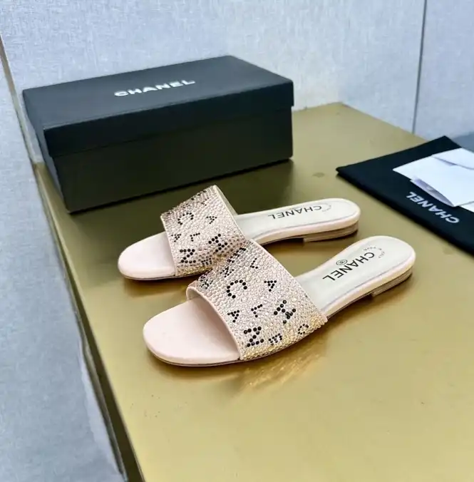 hype Chanel Slippers