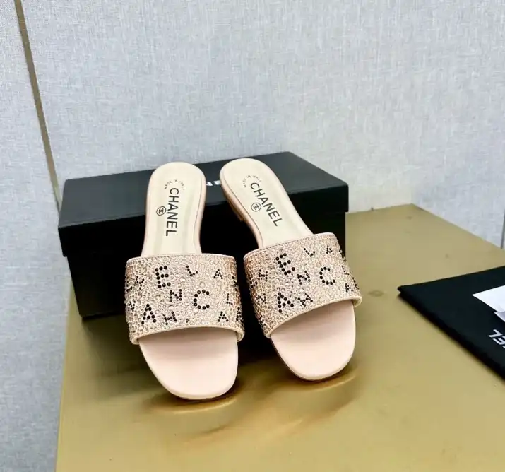 hype Chanel Slippers