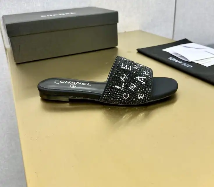 hype Chanel Slippers