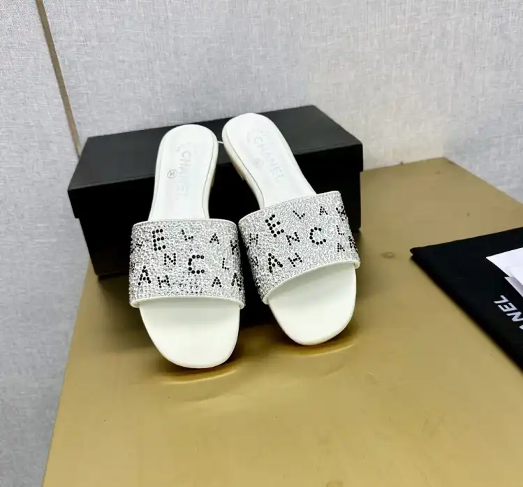 hype Chanel Slippers