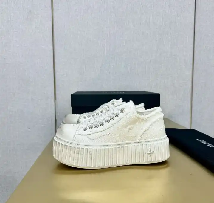 hype Fendi Sneakers