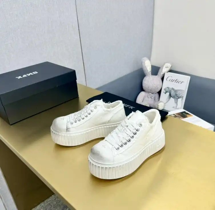 hype Fendi Sneakers