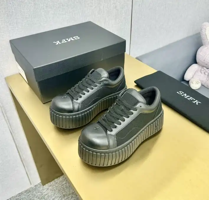 hype Fendi Sneakers