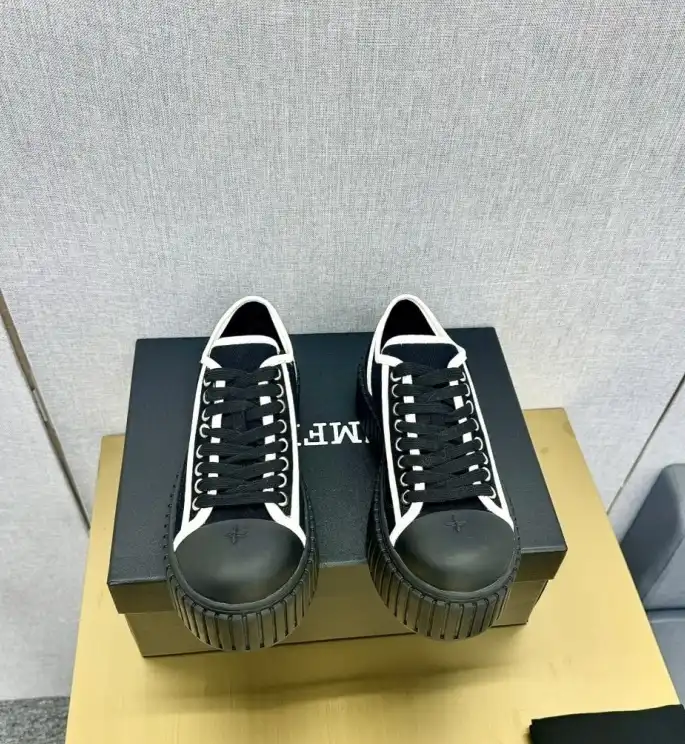 hype Fendi Sneakers